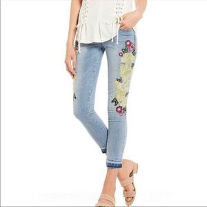 William Rash Womens Sz 27 Embroidered Ankle Skinny Jean